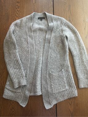 Banana Republic Light Gray Open-Front Knit Cardigan
